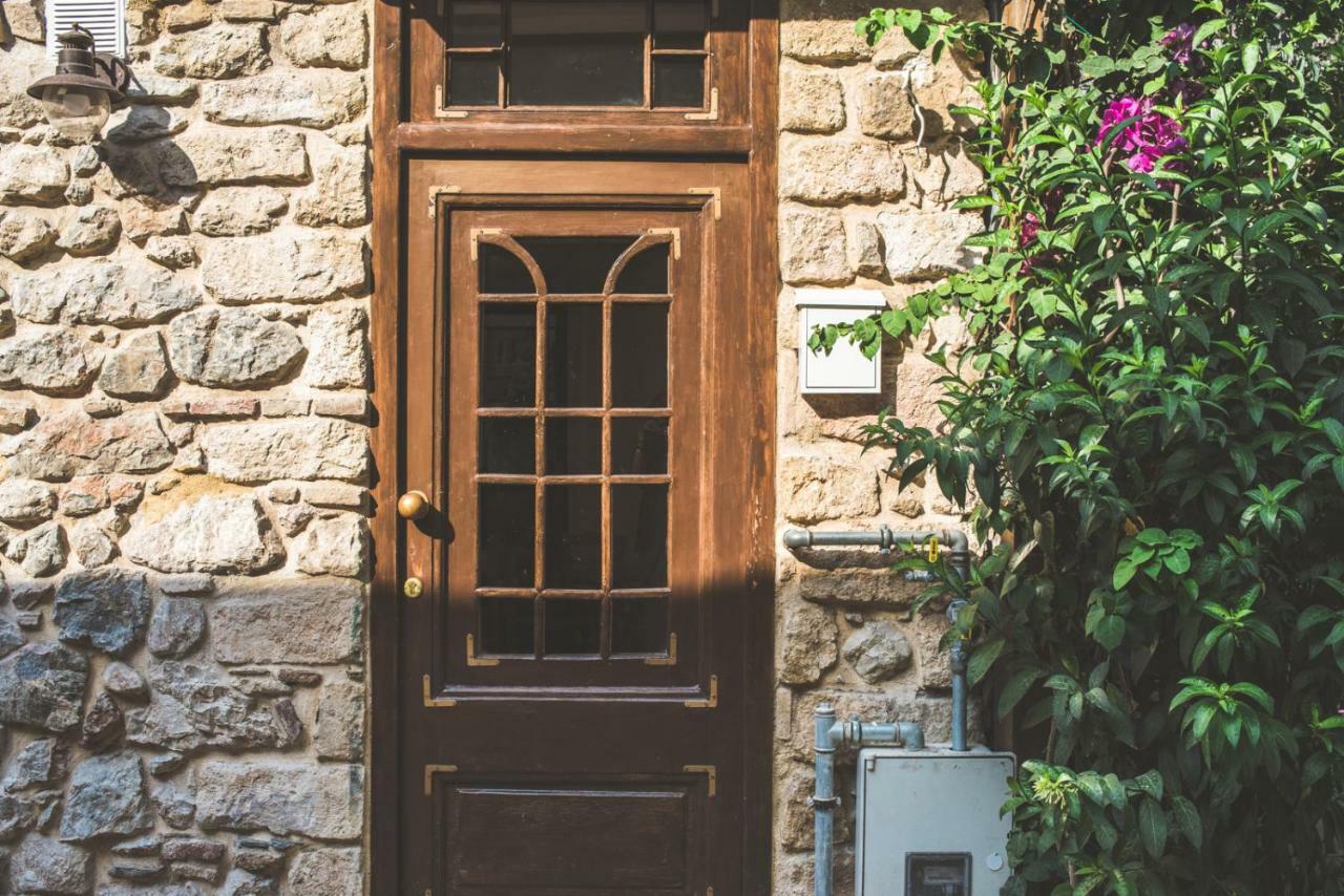 Stone House Near Acropolis - Living Stone Diamond Lägenhet Aten Exteriör bild